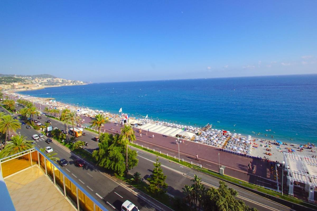 #40 Luxembourg Promenade Swimmingpool Rooftop Nizza